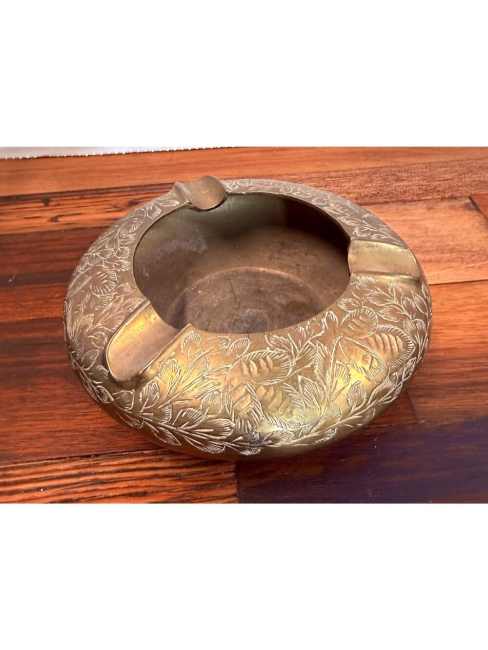 Vintage Solid Brass Ashtray Round Floral Leaf Etched Boho Catchall Made In Indi